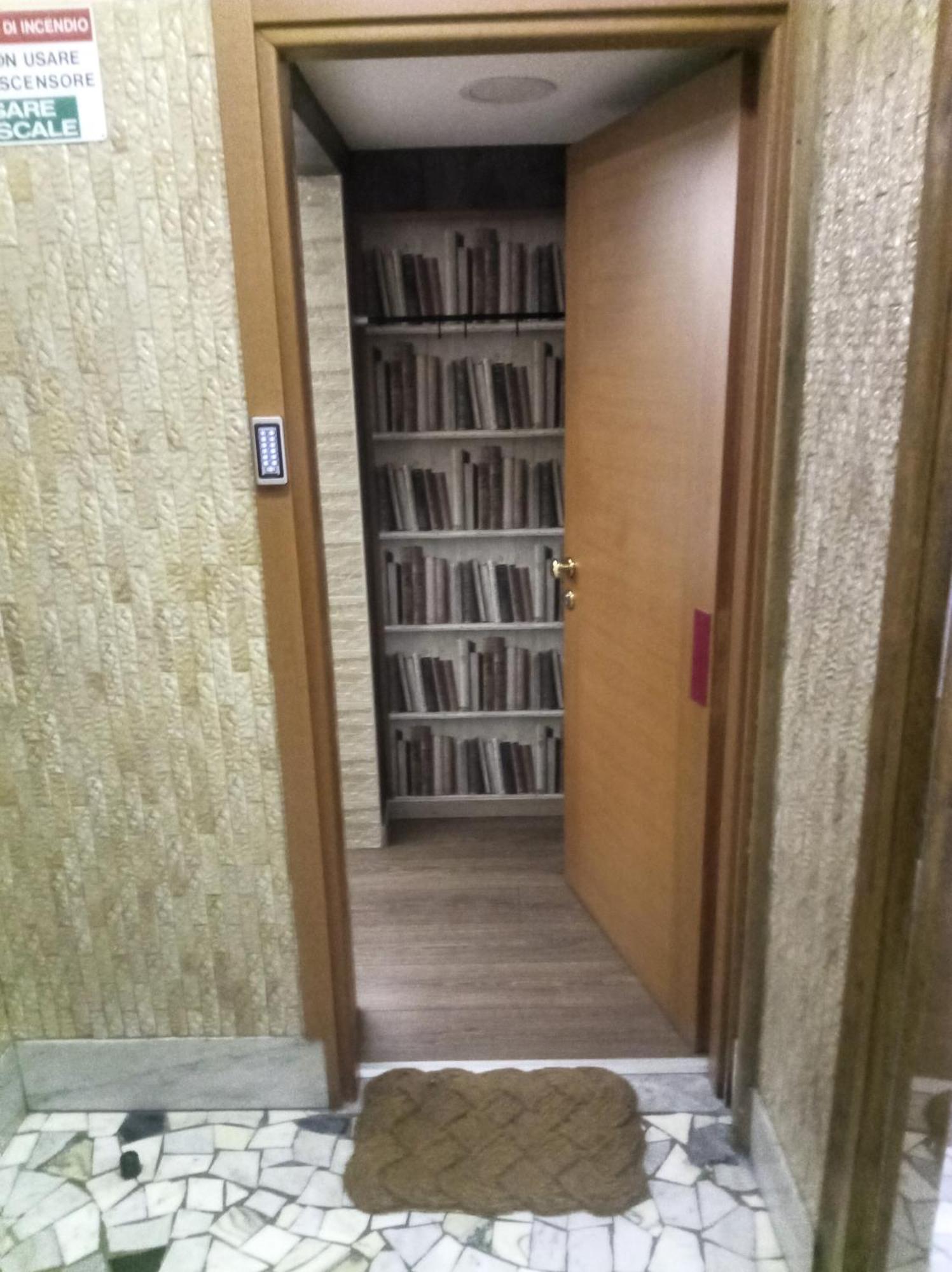 Appartamento Milano Zona Centrale Luaran gambar
